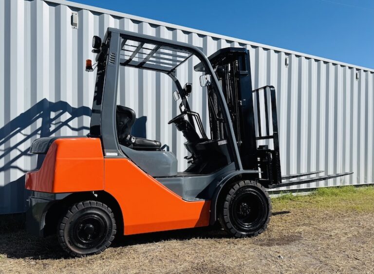 Toyota FORKLIFT For Sale