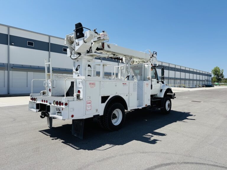 Terex Commander Digger Derrick