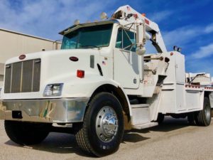 Tire Hand Service Truck For Sale