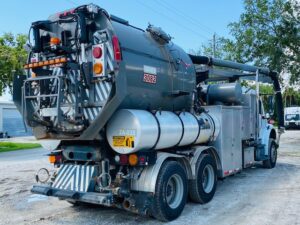 Vactor Guzzler 2110-15-08 Vac Truck